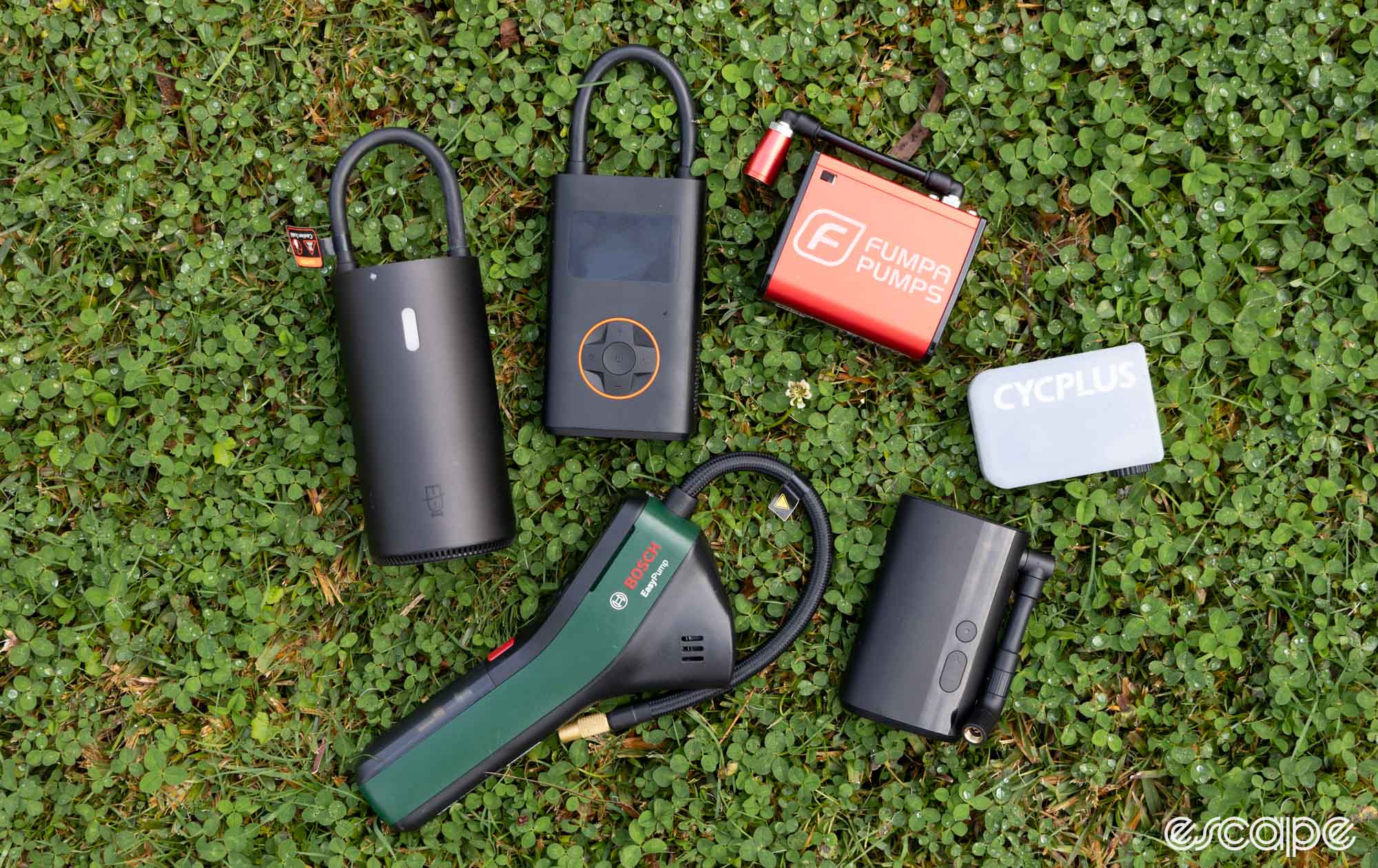 Best-portable-cordless-tyre-inflators-threaded-2024-dave-rome-10