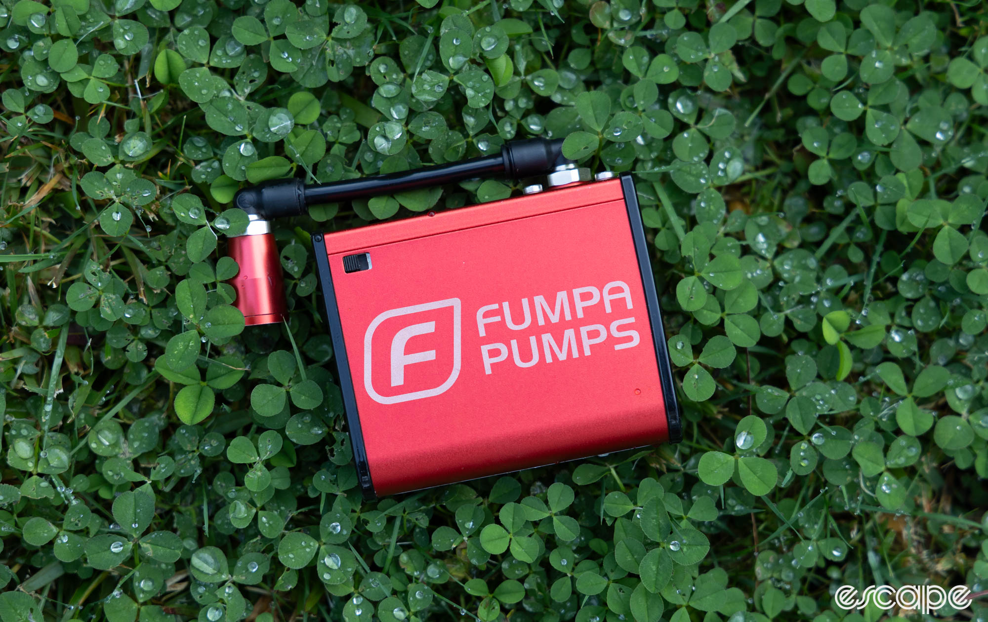 Best-portable-cordless-tyre-inflators-threaded-2024-dave-rome-11