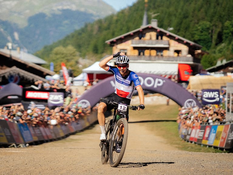 Gallery and Report: 2025 Les Gets XC World Cup