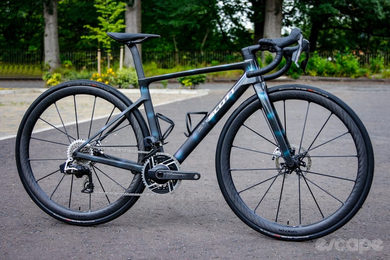 Scott Addict RC road bike review: Super light and almost perfect