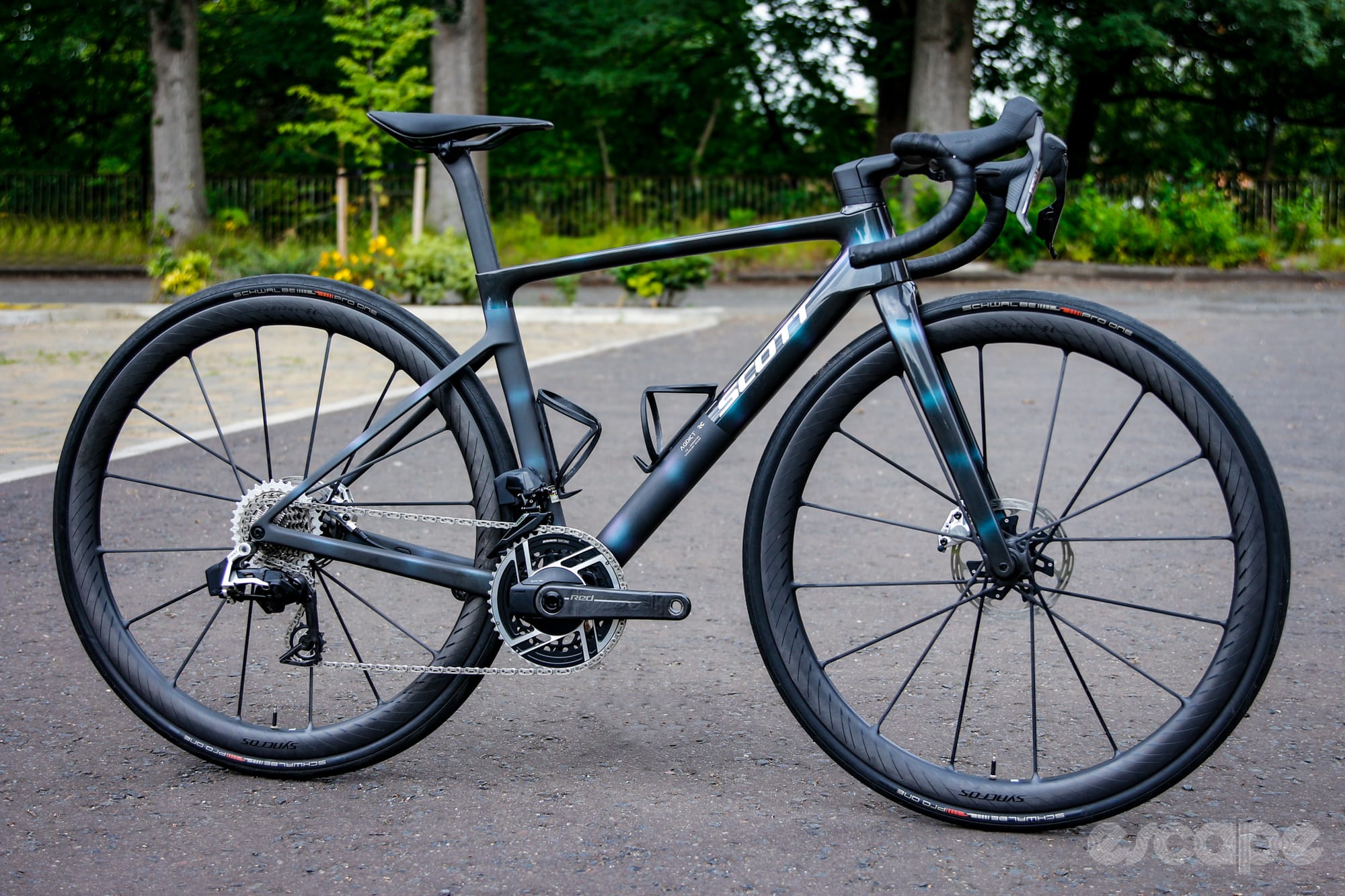 Scott Addict RC road bike review: Super light and almost perfect